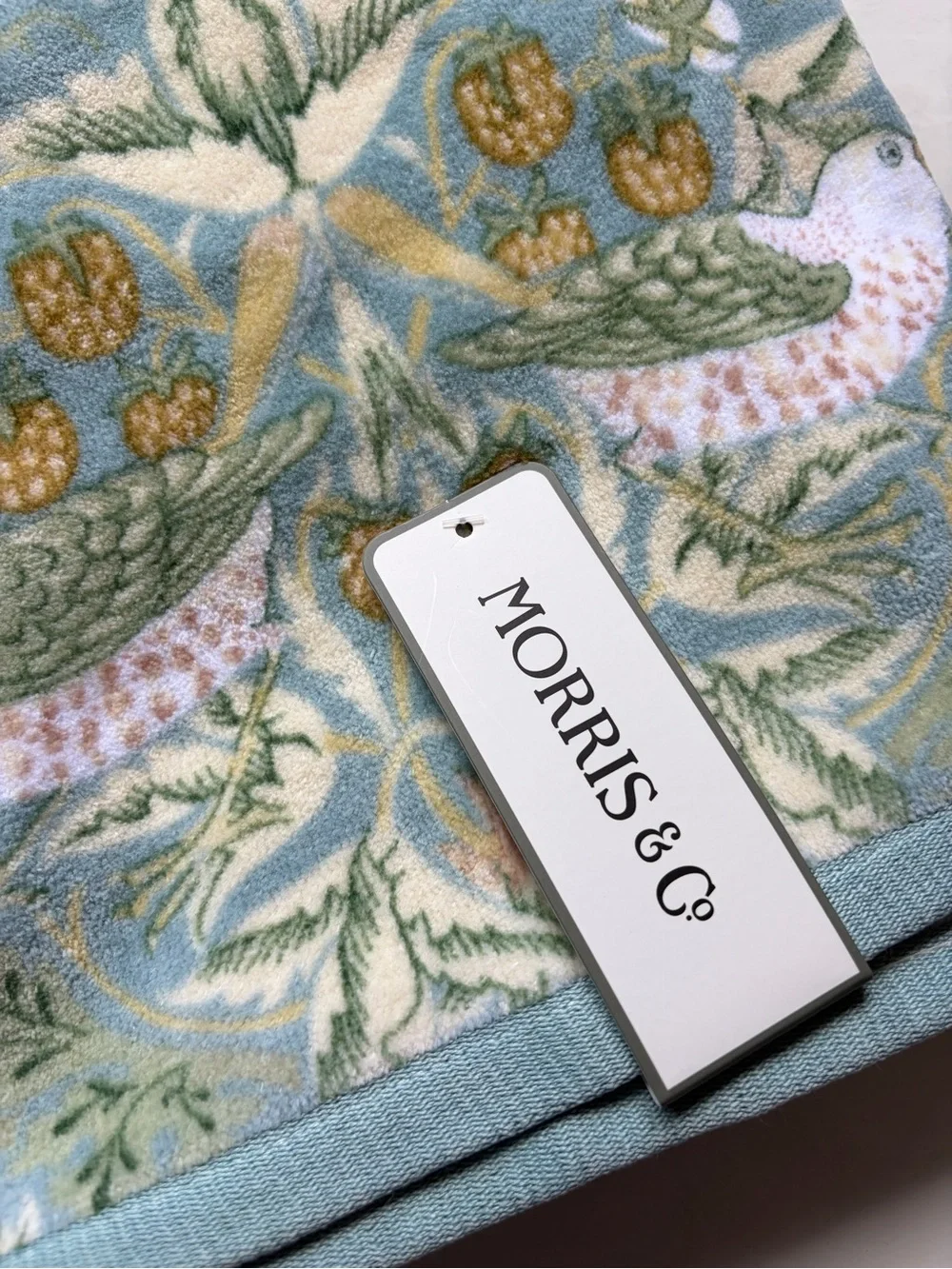 NWT Morris & Co. Strawberry Thief Velour Bath Towel